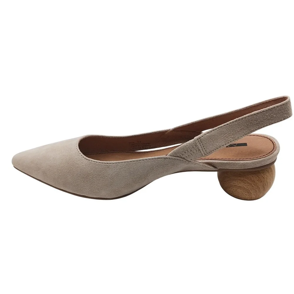 NIB Matiko Circa Suede Slingback Pumps Wooden Orb Heel Pointed Toe Size 37 Peach